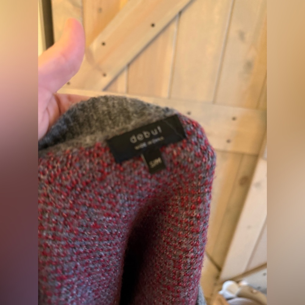 LIKE NEW Dreamers by Debut Chic Gray Bear Sweater - Picture 7 of 12